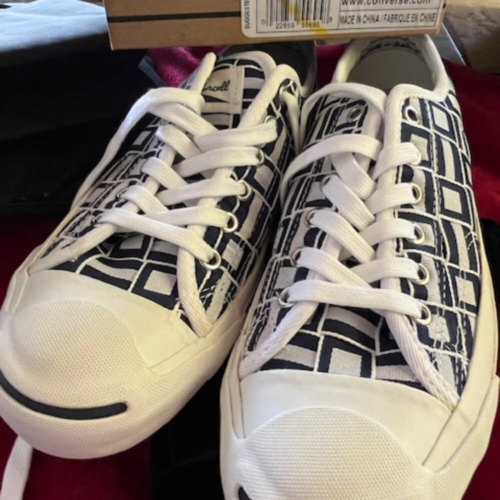 Sneakers By Converse- Jack Percells